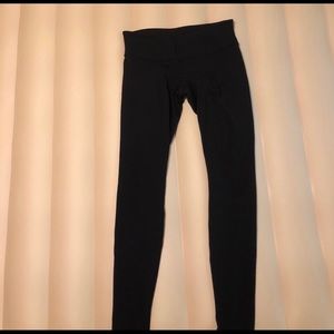 Lululemon Wunder Under (size 10)
